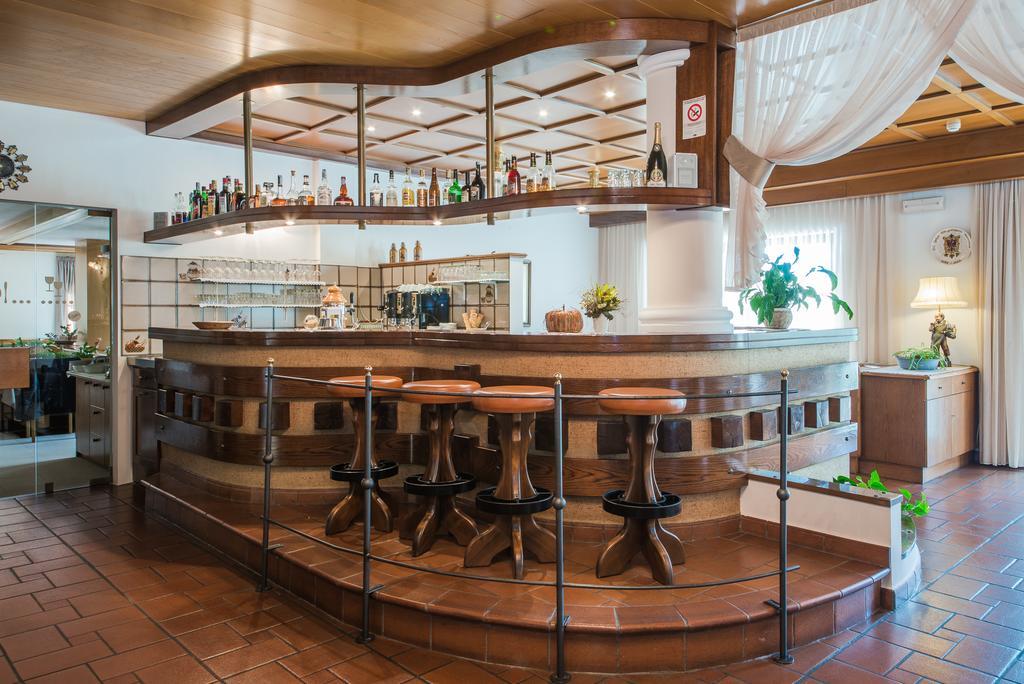 Hotel Salgart Merano Esterno foto
