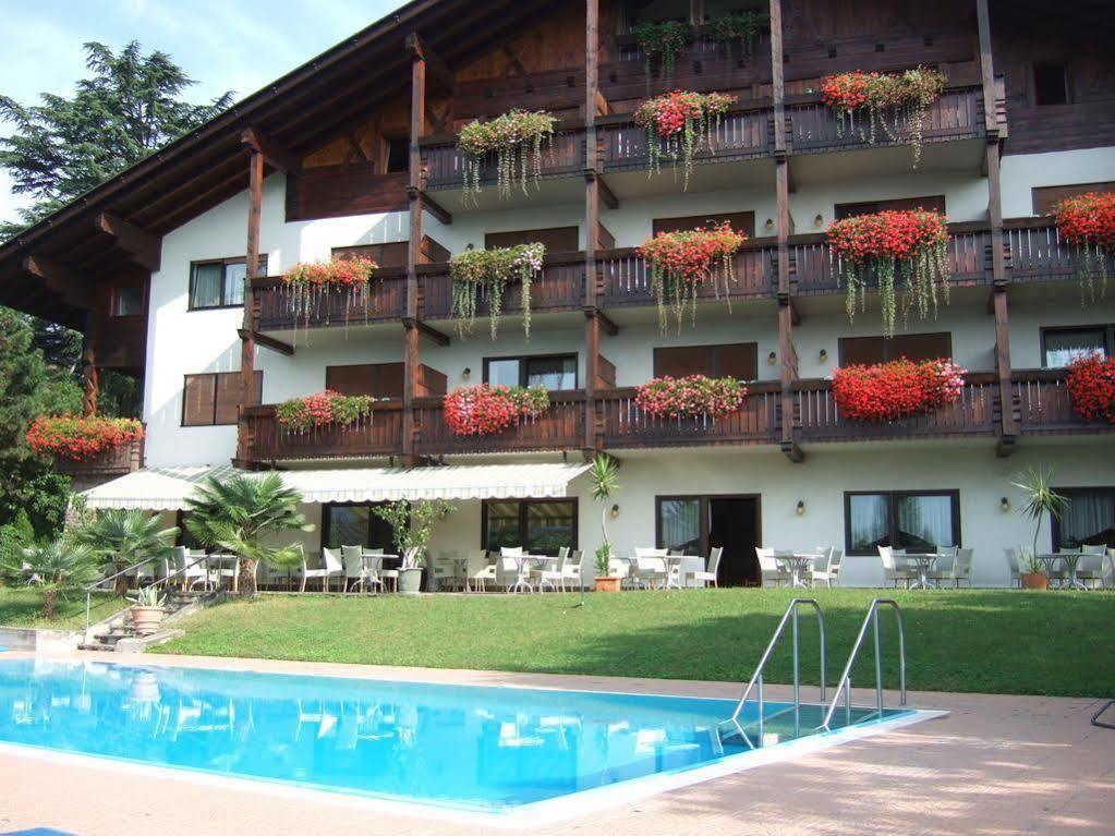 Hotel Salgart Merano Esterno foto
