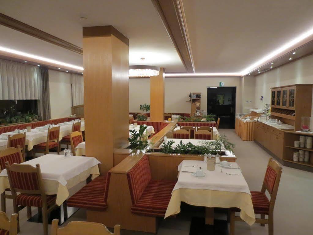Hotel Salgart Merano Esterno foto